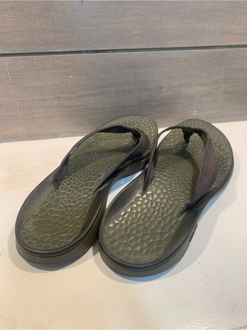 Chaco Mens Classic Flip EcoTread Sandal Black Green Sz 8 Casual Outdoor - Picture 4 of 7